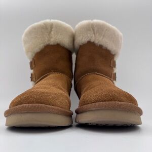 EUC Size 9 Women's Cozy Koolaburra by UGG Short Suede Faux Fur Lined Boots